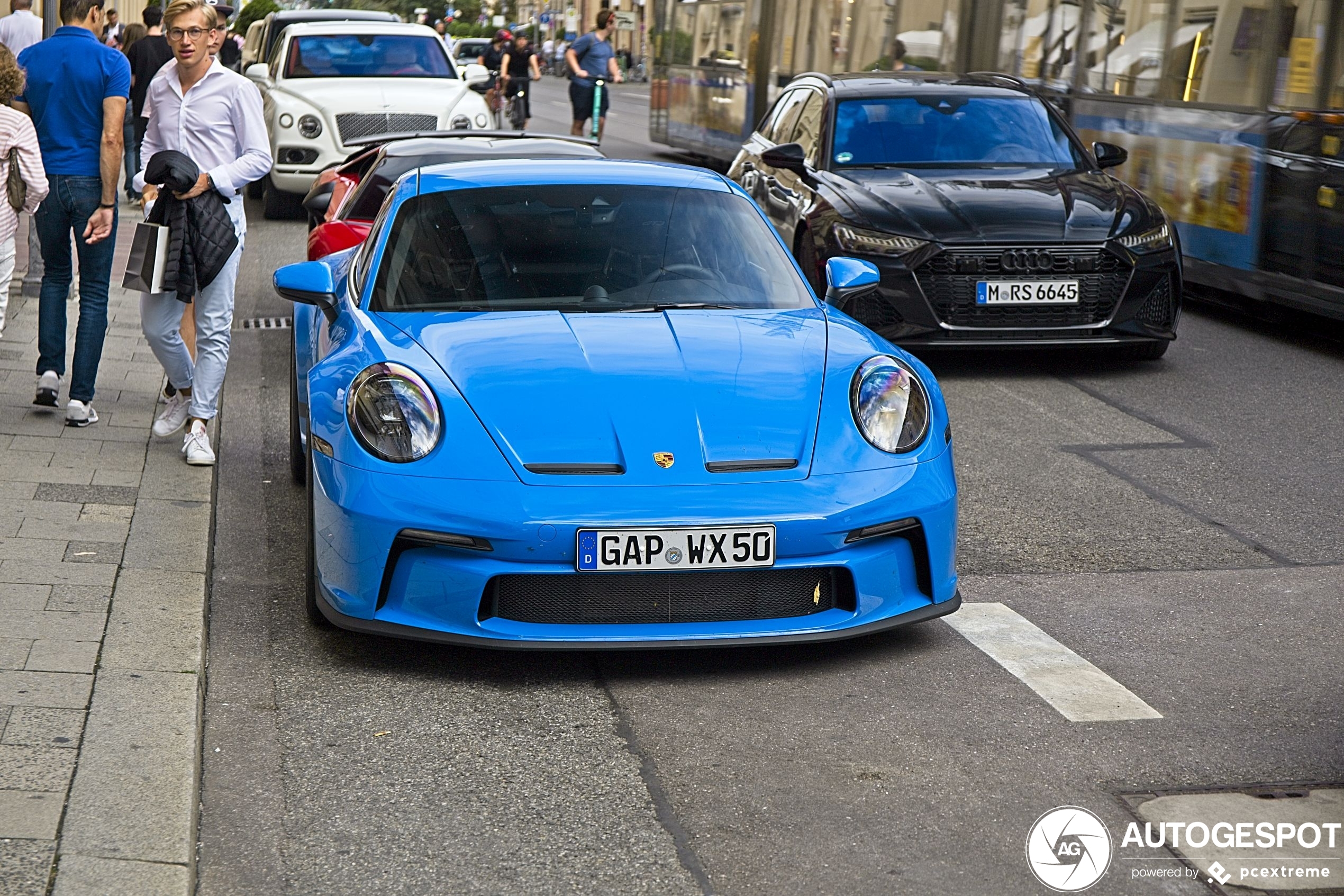 Porsche 992 GT3 Touring