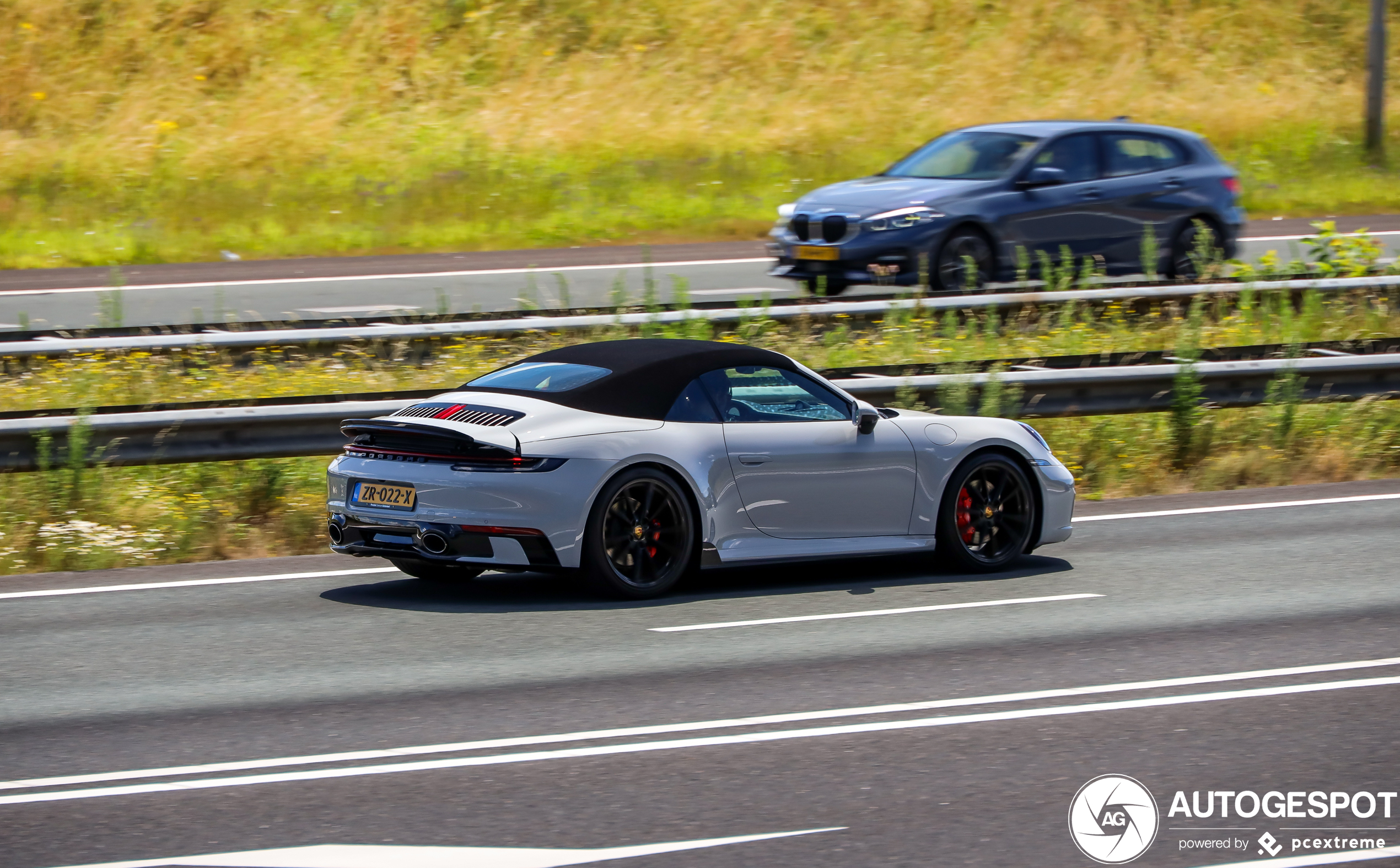 Porsche 992 Carrera 4S Cabriolet