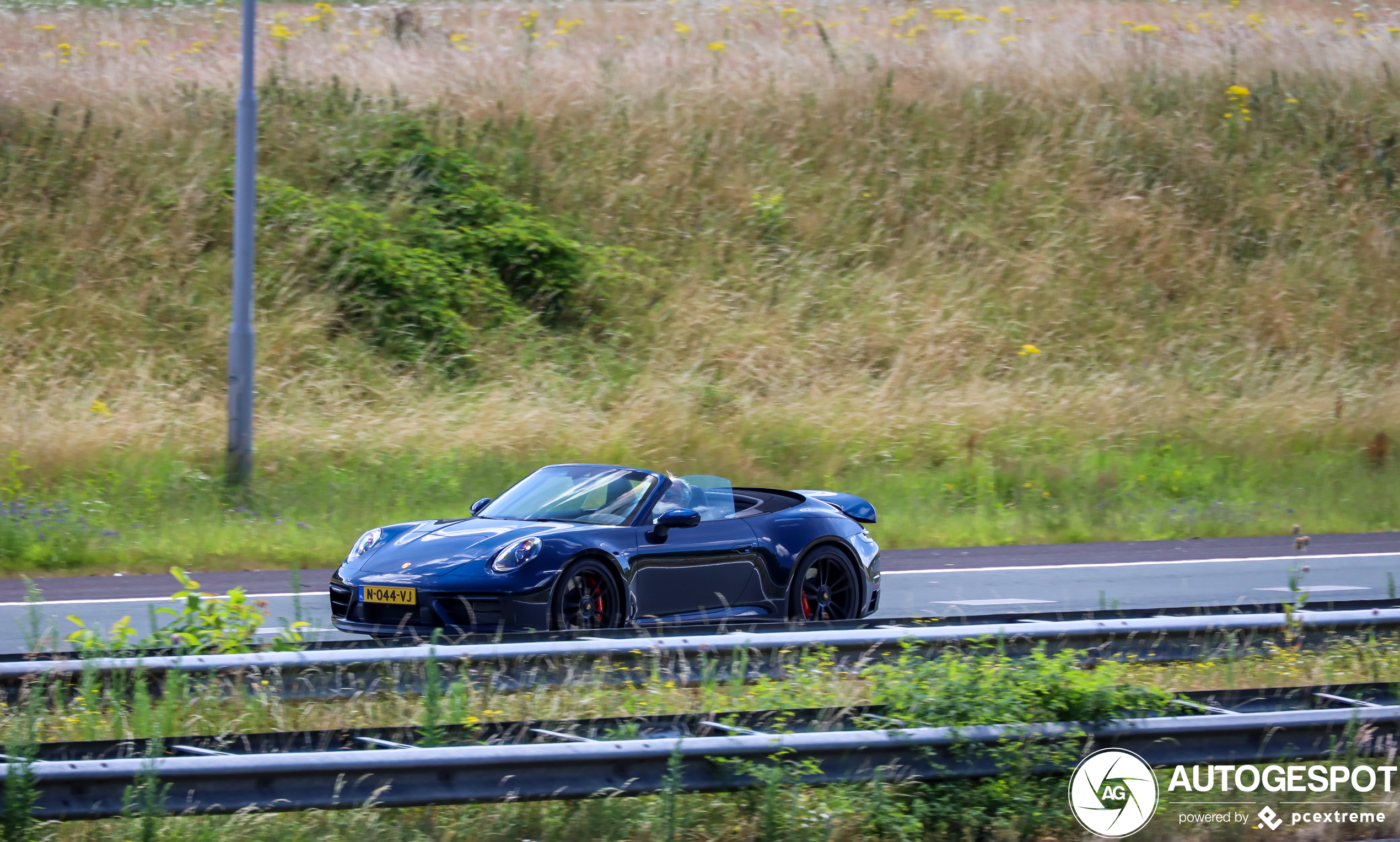 Porsche 992 Carrera GTS Cabriolet