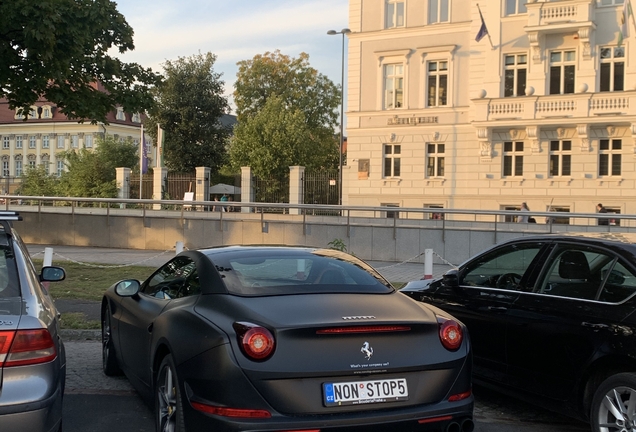 Ferrari California T