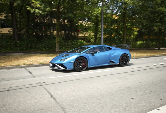 Lamborghini Huracán LP640-2 STO