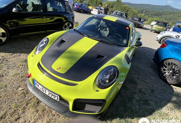 Porsche 991 GT2 RS Weissach Package