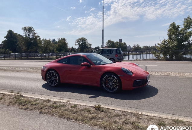 Porsche 992 Carrera S