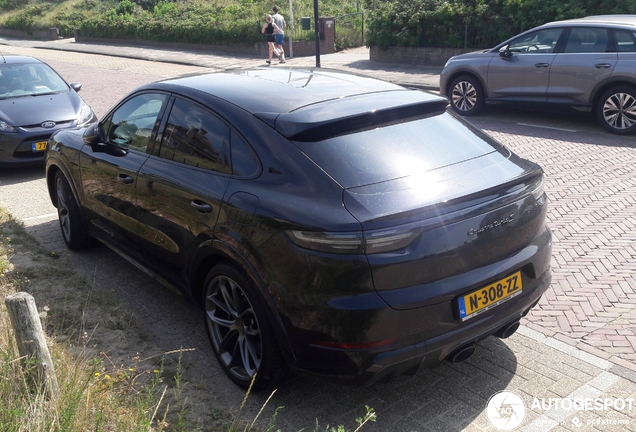 Porsche Cayenne Coupé Turbo S E-Hybrid