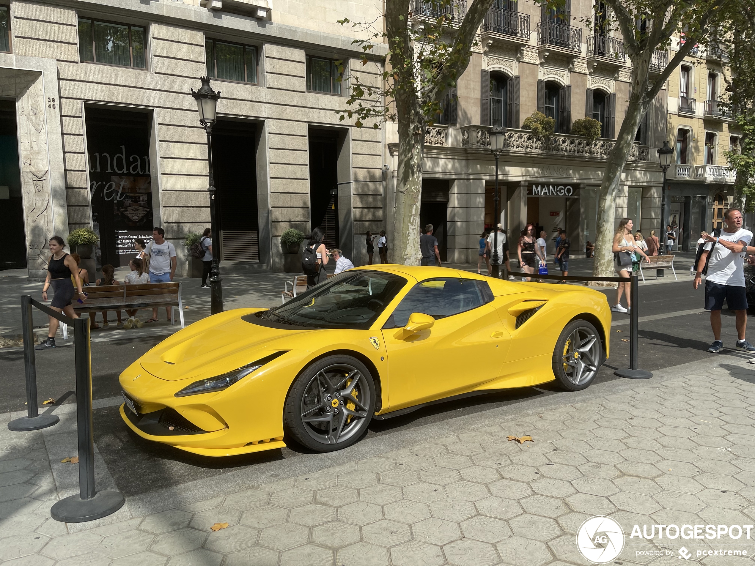 Ferrari F8 Spider