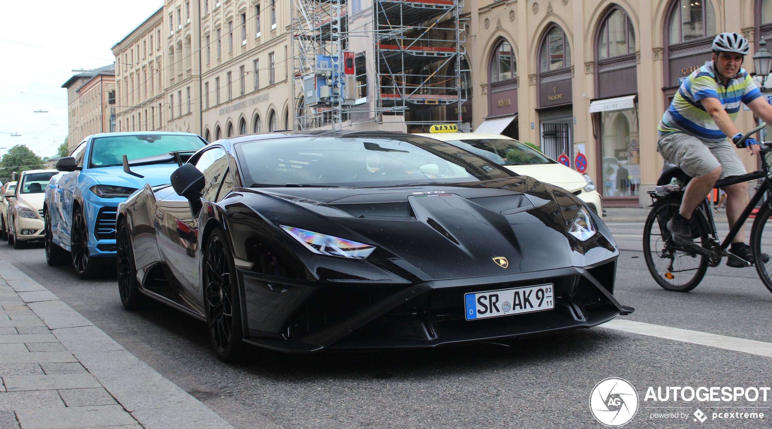 Lamborghini Huracán LP640-2 STO