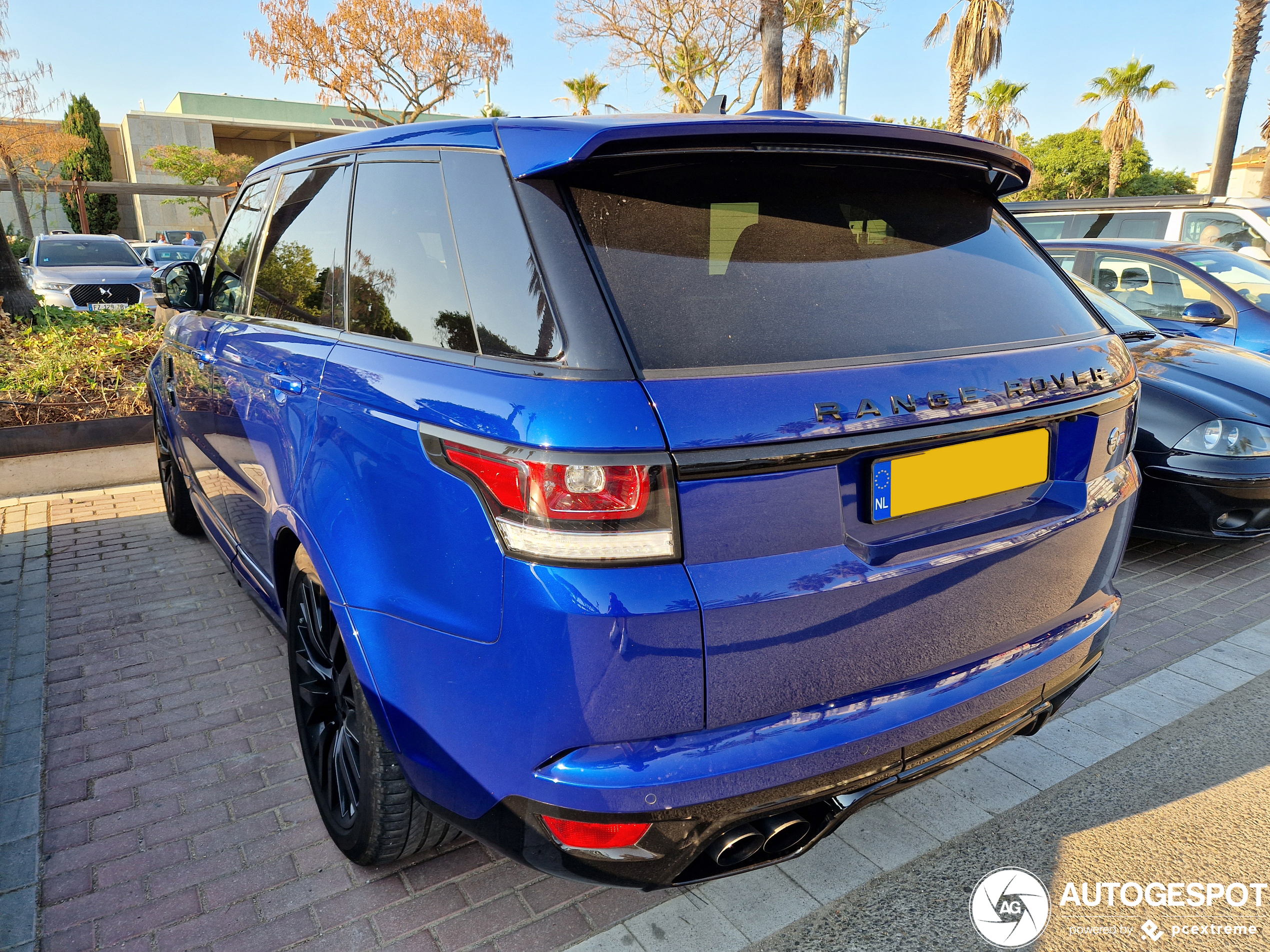 Land Rover Range Rover Sport SVR