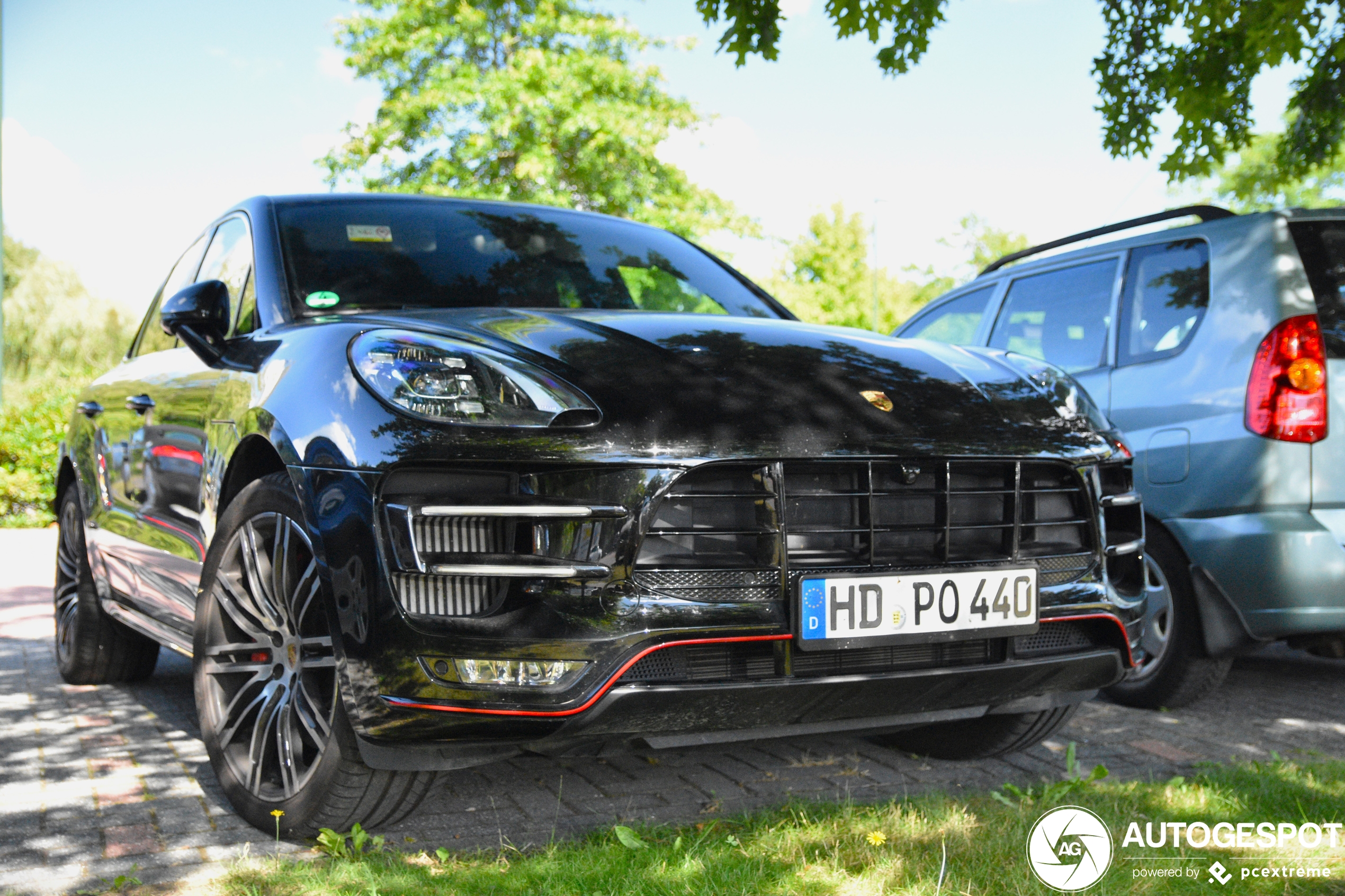 Porsche 95B Macan Turbo Exclusive Performance Edition