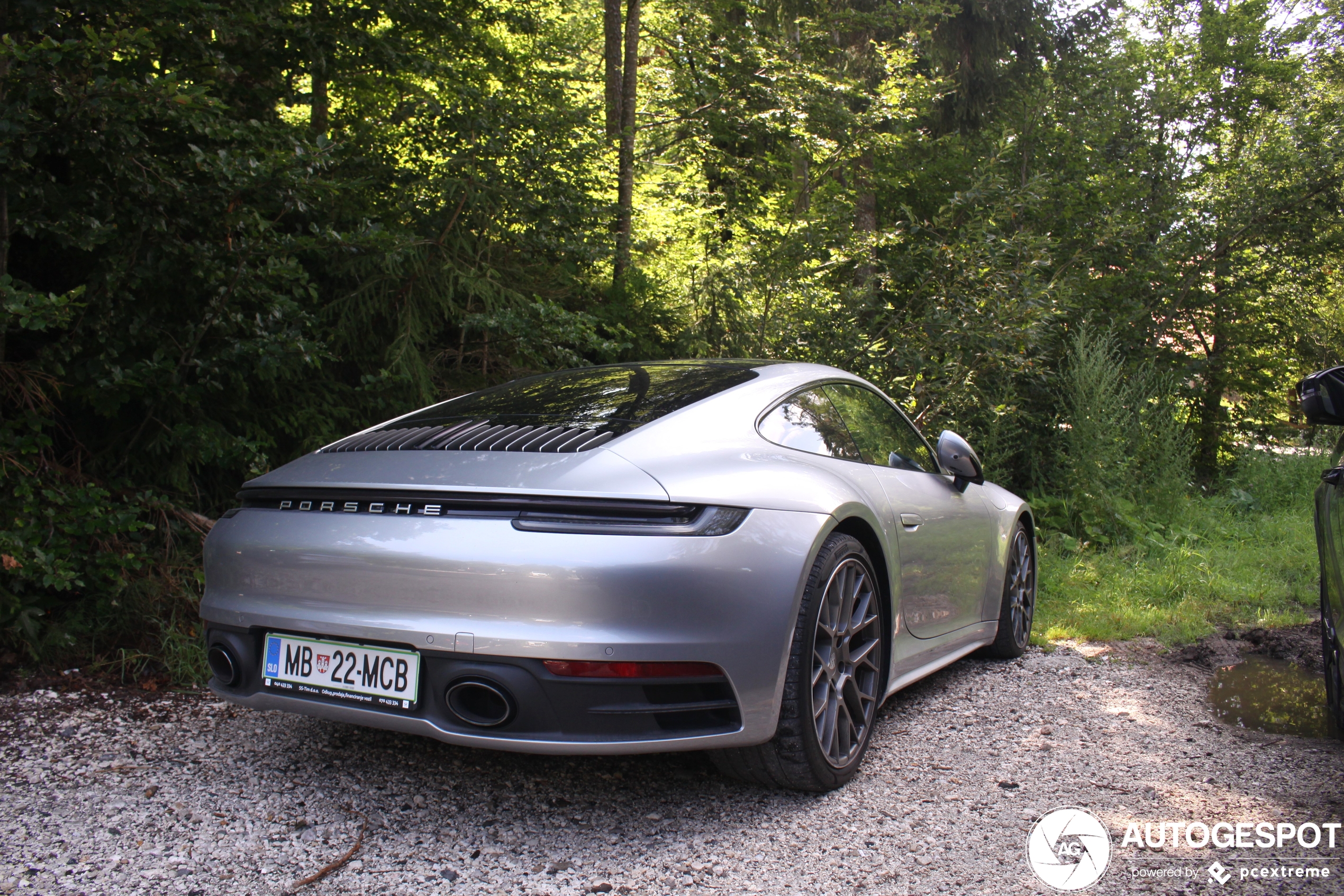 Porsche 992 Carrera 4S