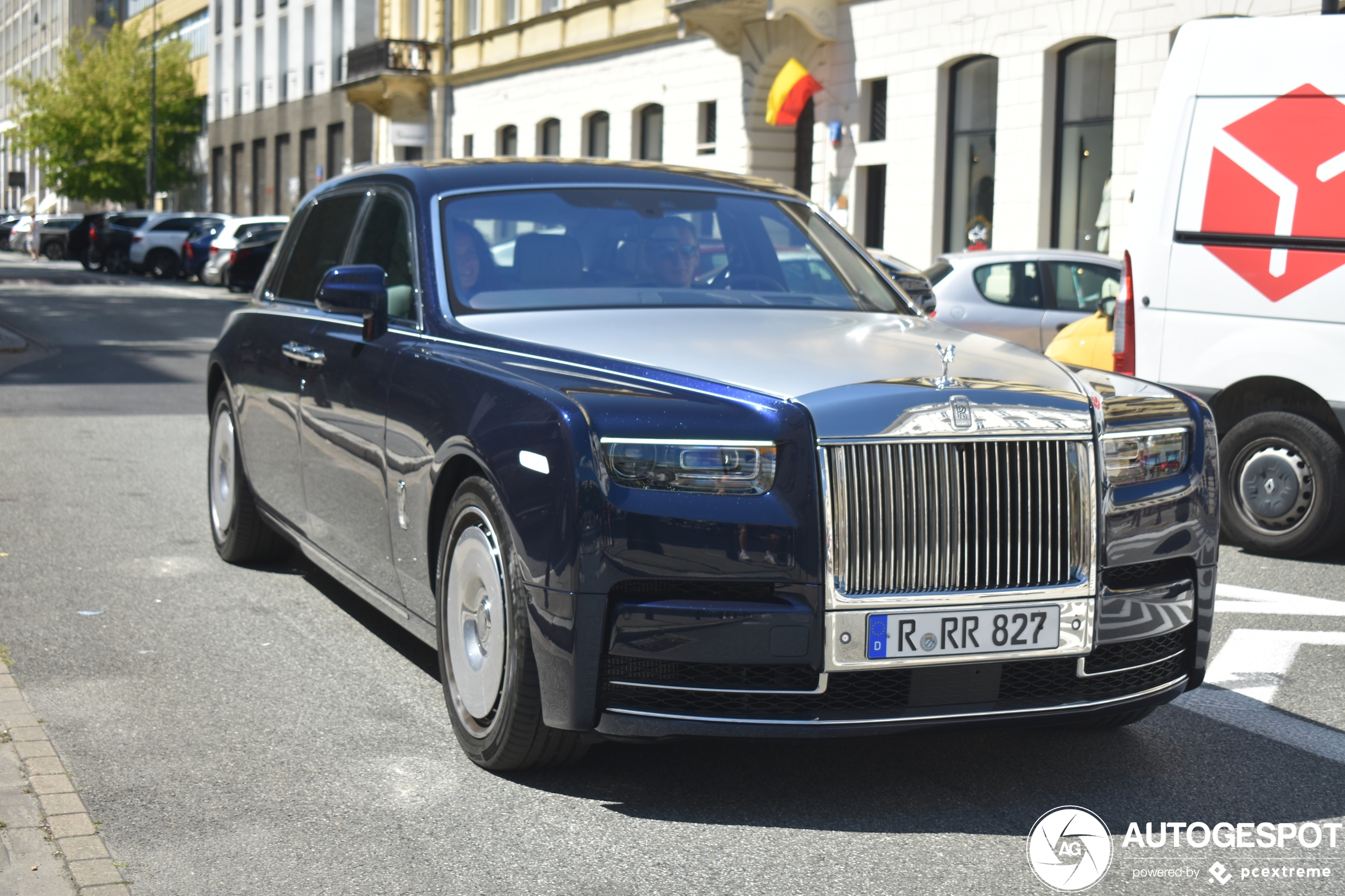 Rolls-Royce Phantom VIII EWB Series II