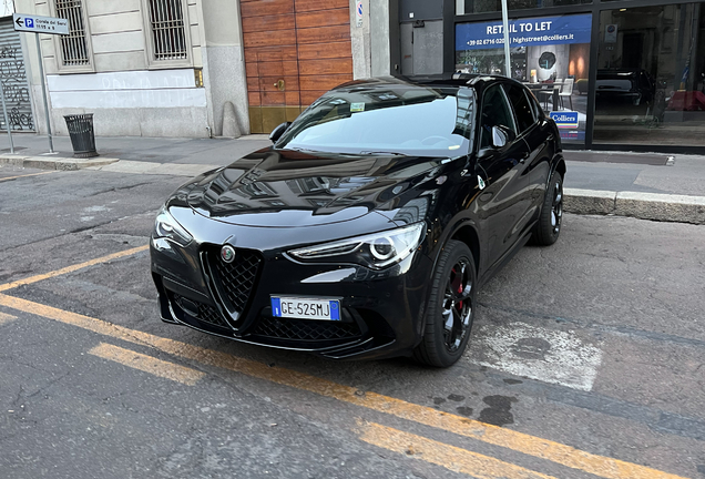 Alfa Romeo Stelvio Quadrifoglio 2020