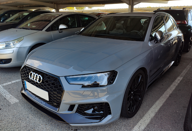 Audi RS4 Avant B9