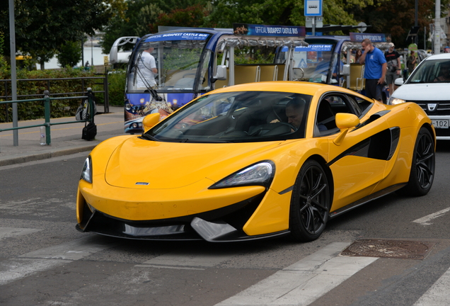 McLaren 570S