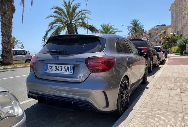 Mercedes-AMG A 45 W176 2015