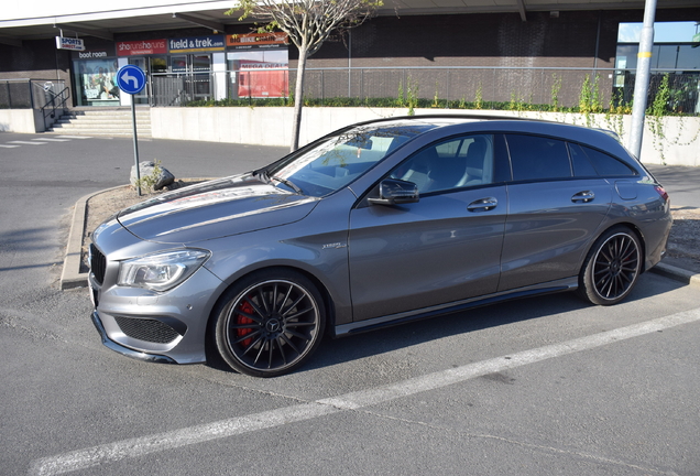 Mercedes-Benz CLA 45 AMG Shooting Brake