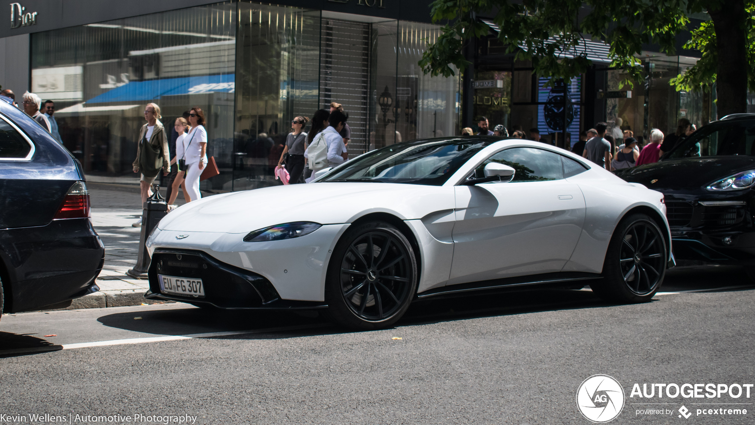 Aston Martin V8 Vantage 2018