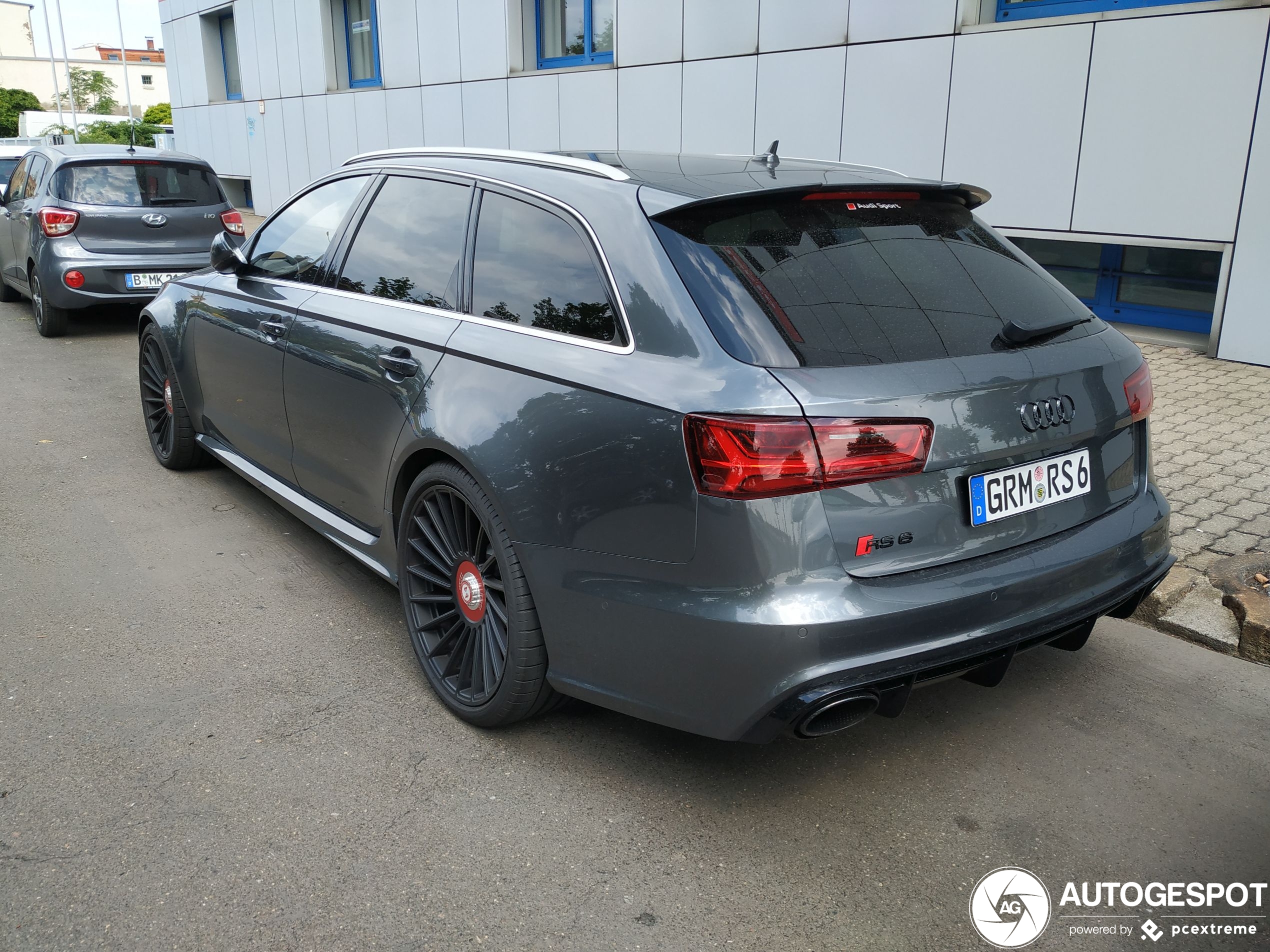 Audi RS6 Avant C7 2015