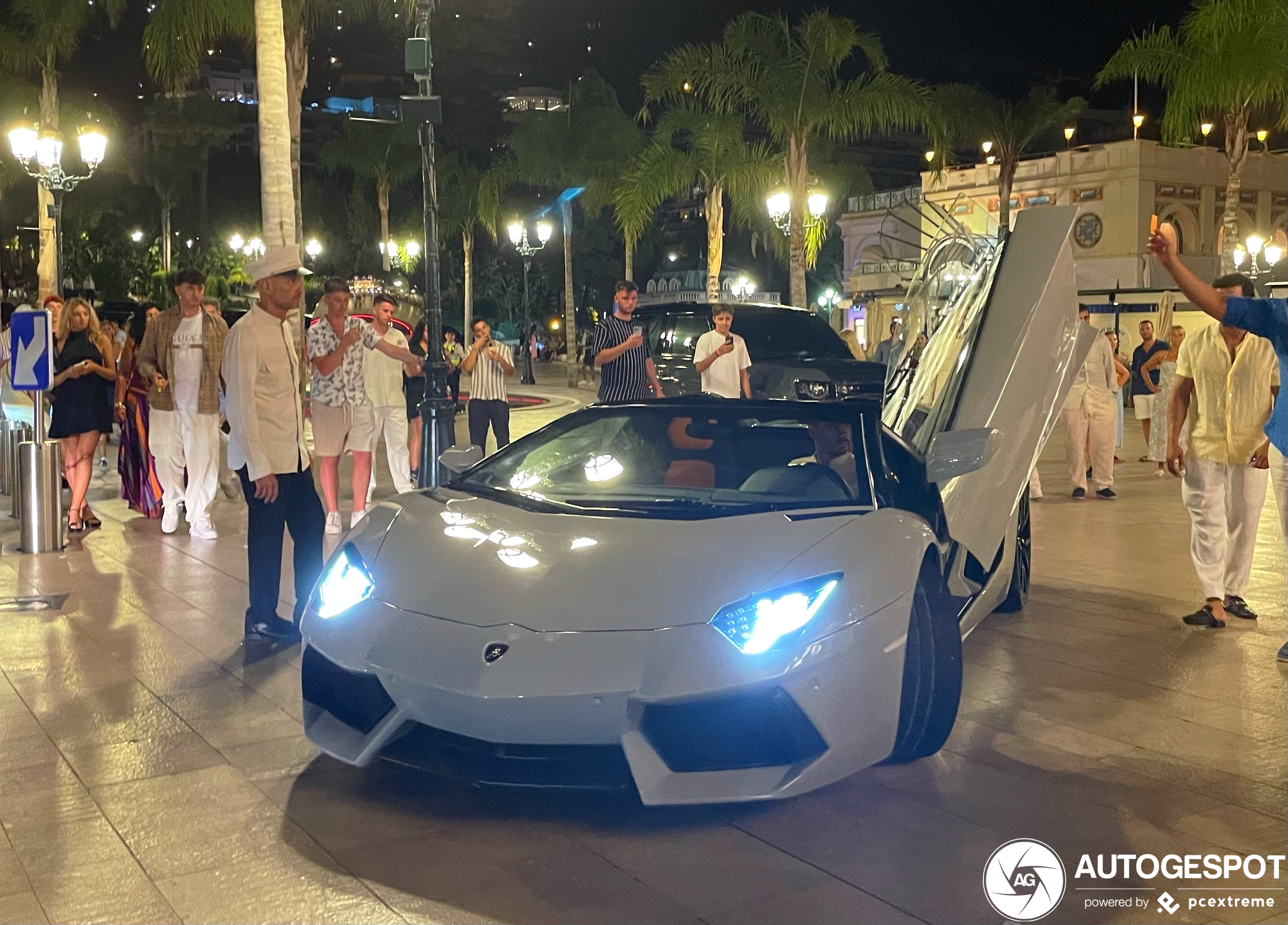 Lamborghini Aventador LP700-4 Roadster