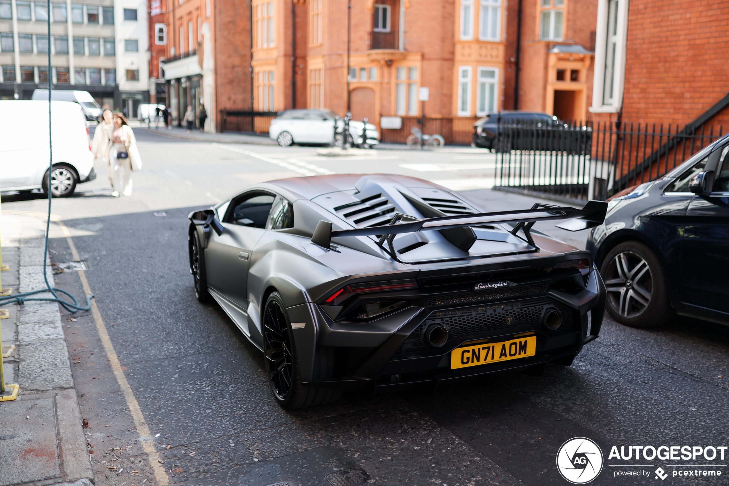 Lamborghini Huracán LP640-2 STO