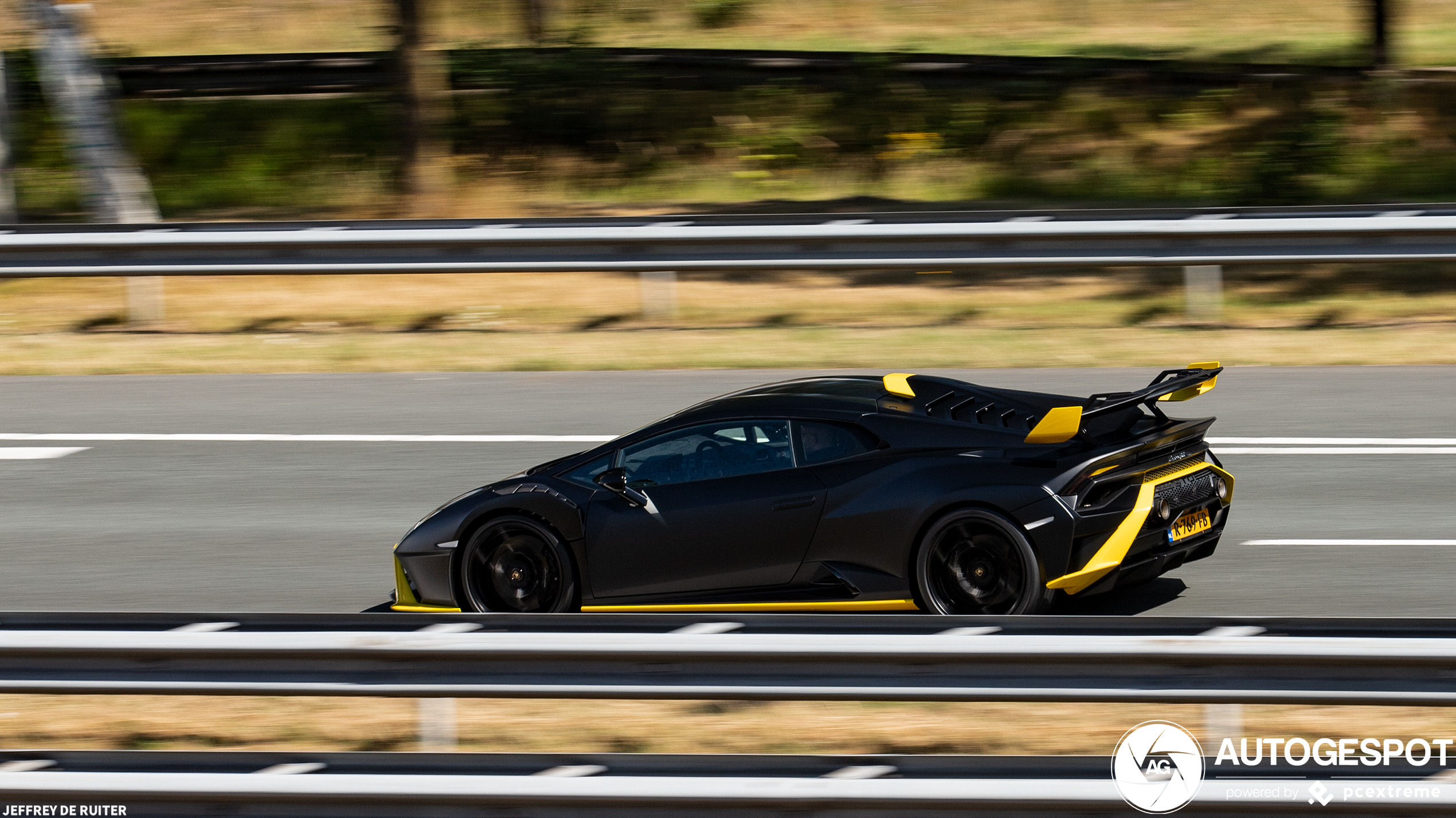 Lamborghini Huracán LP640-2 STO