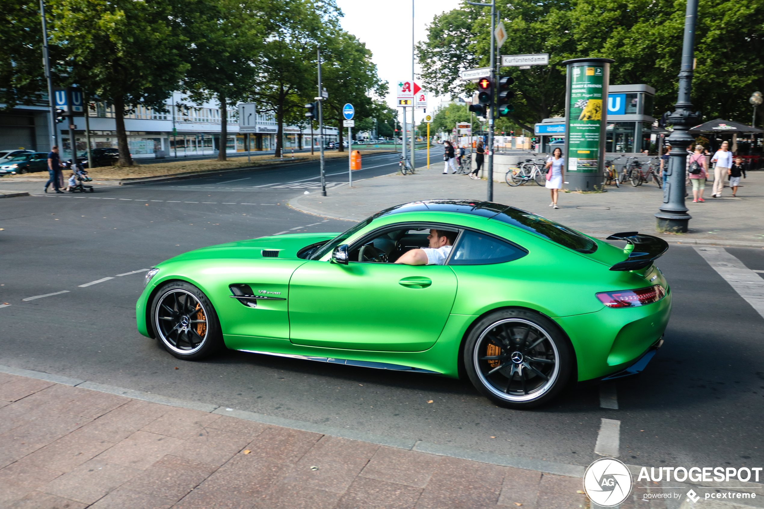 Mercedes-AMG GT R C190