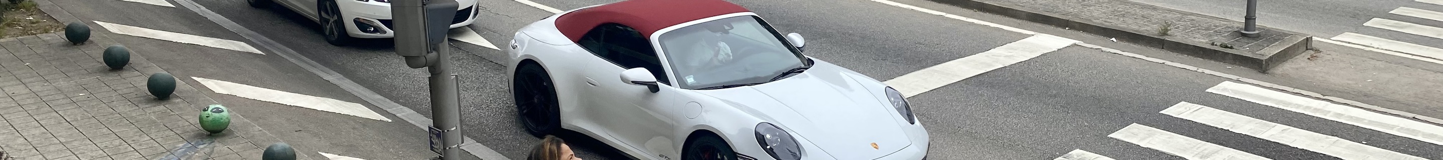 Porsche 992 Carrera GTS Cabriolet