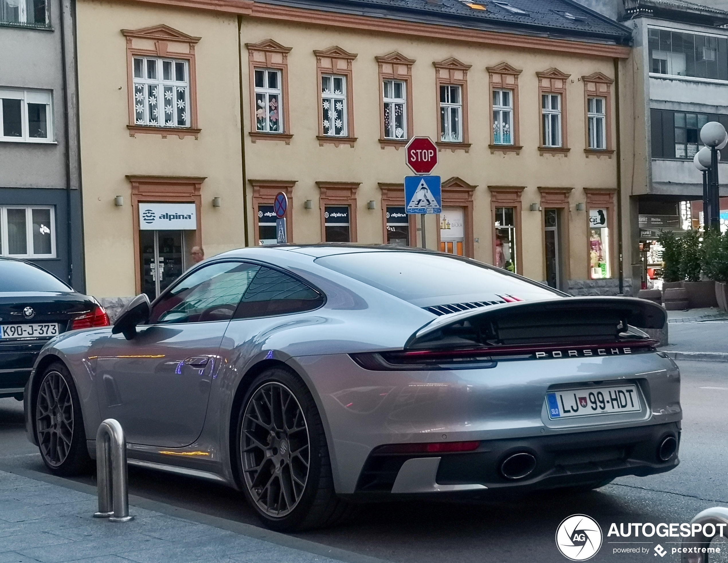 Porsche 992 Carrera 4S