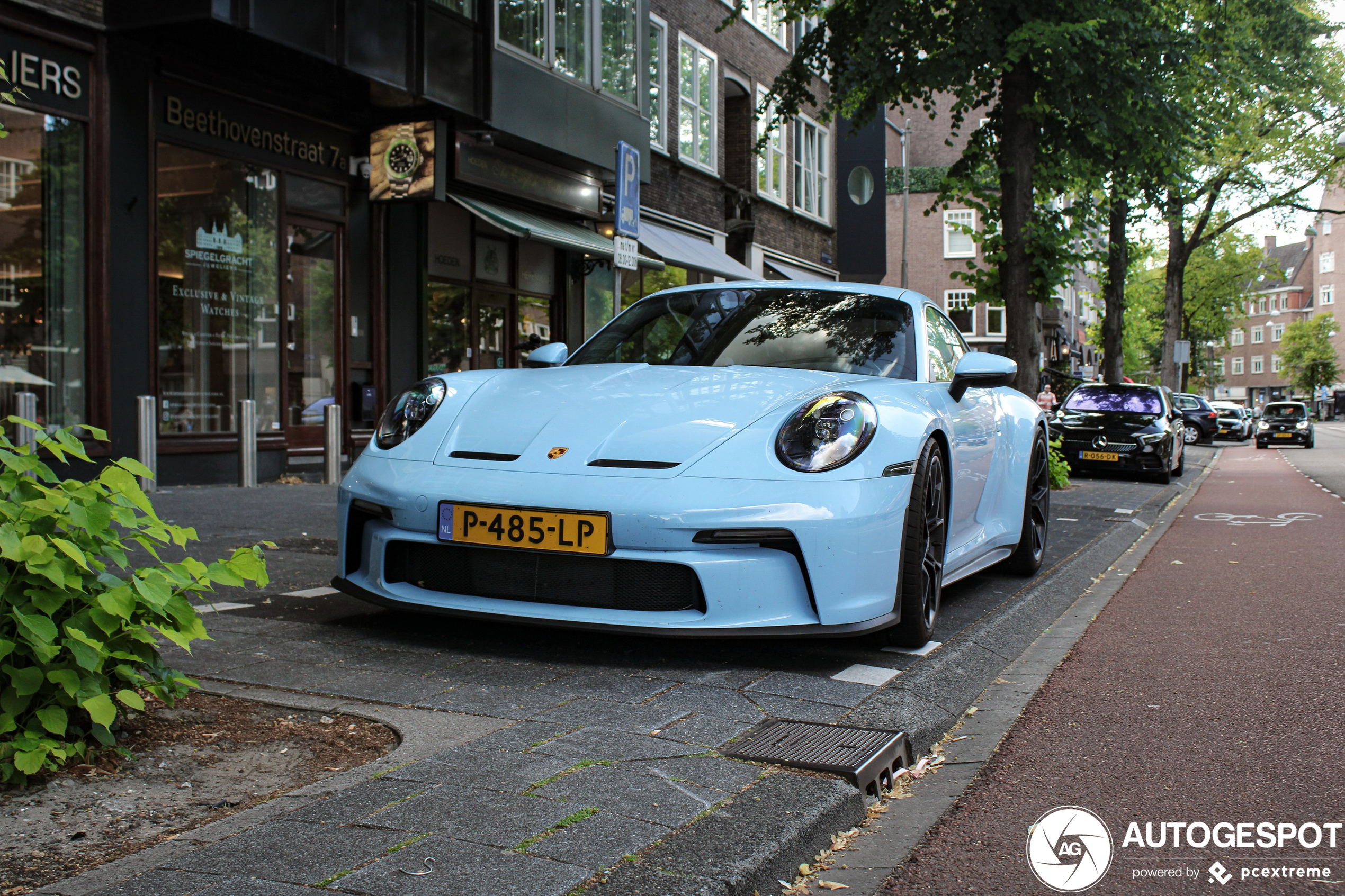 Porsche 992 GT3 Touring