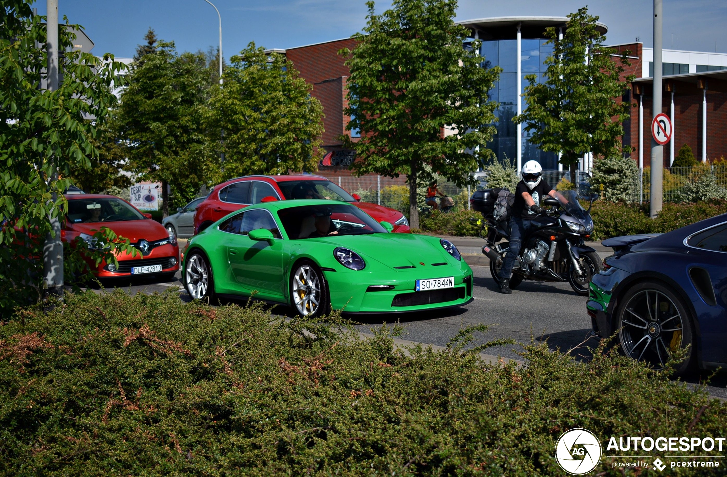 Porsche 992 GT3 Touring