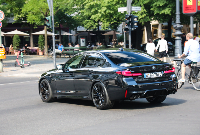 BMW M5 F90 2021