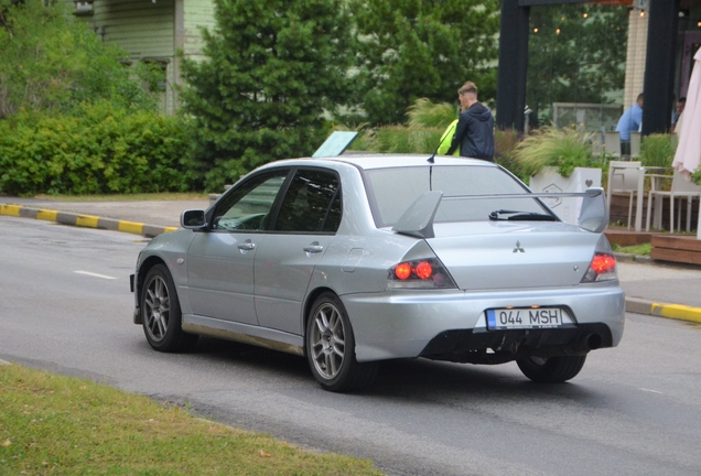 Mitsubishi Lancer Evolution IX