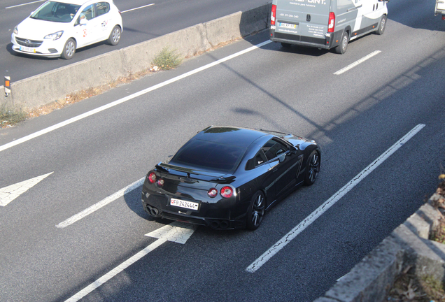 Nissan GT-R 2011