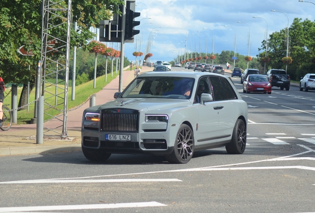 Rolls-Royce Cullinan Black Badge