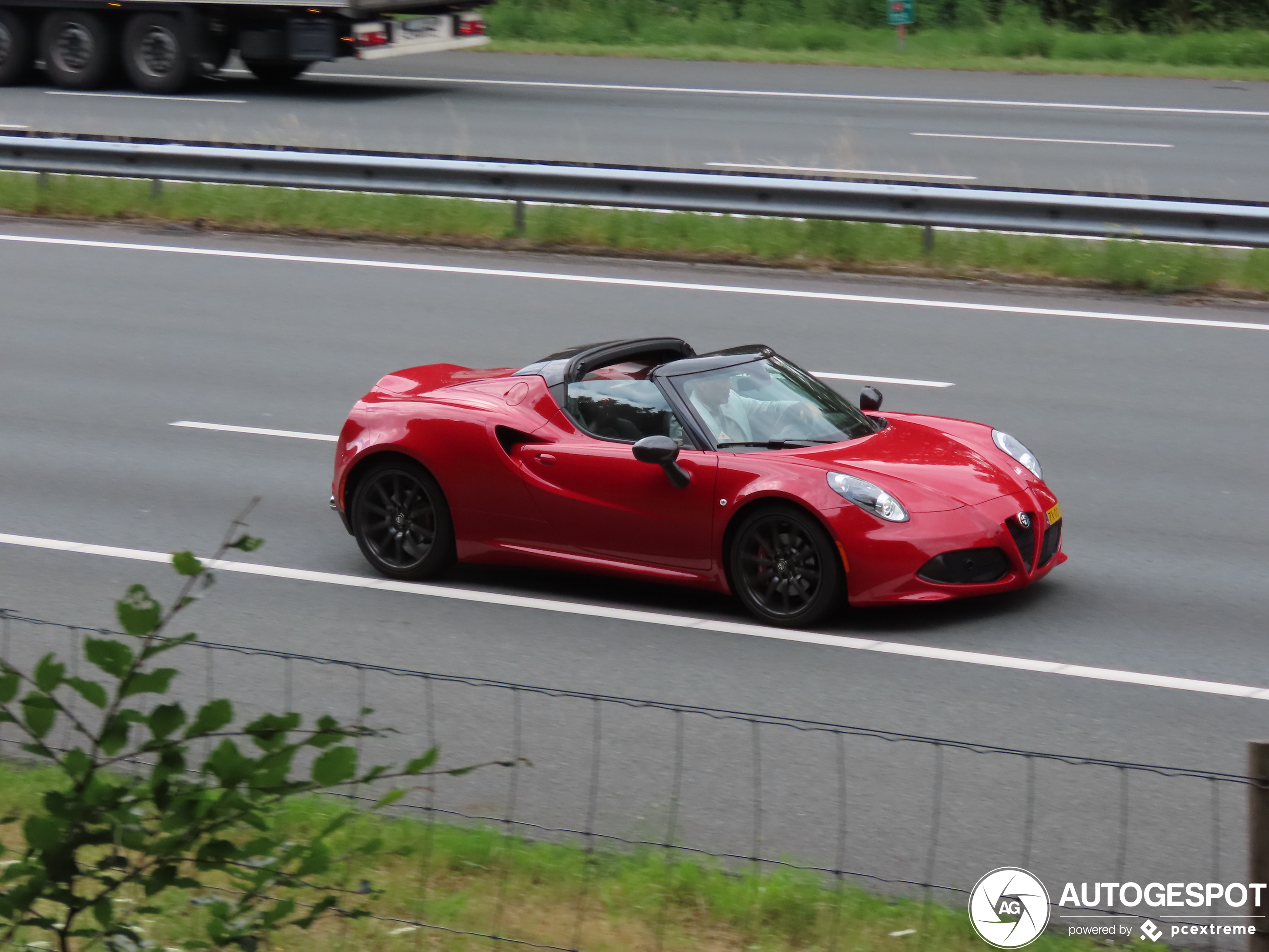 Alfa Romeo 4C Spider