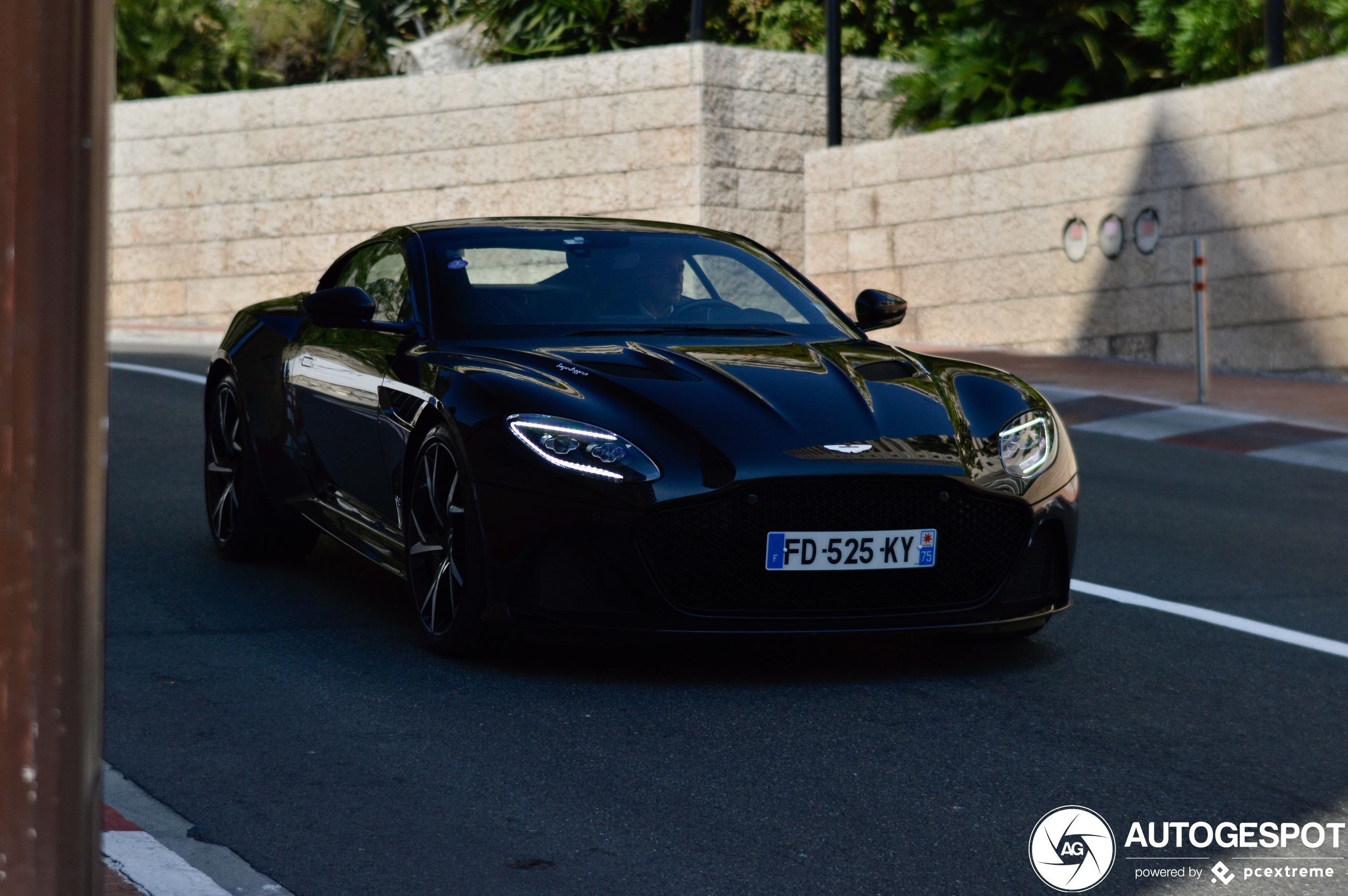 Aston Martin DBS Superleggera