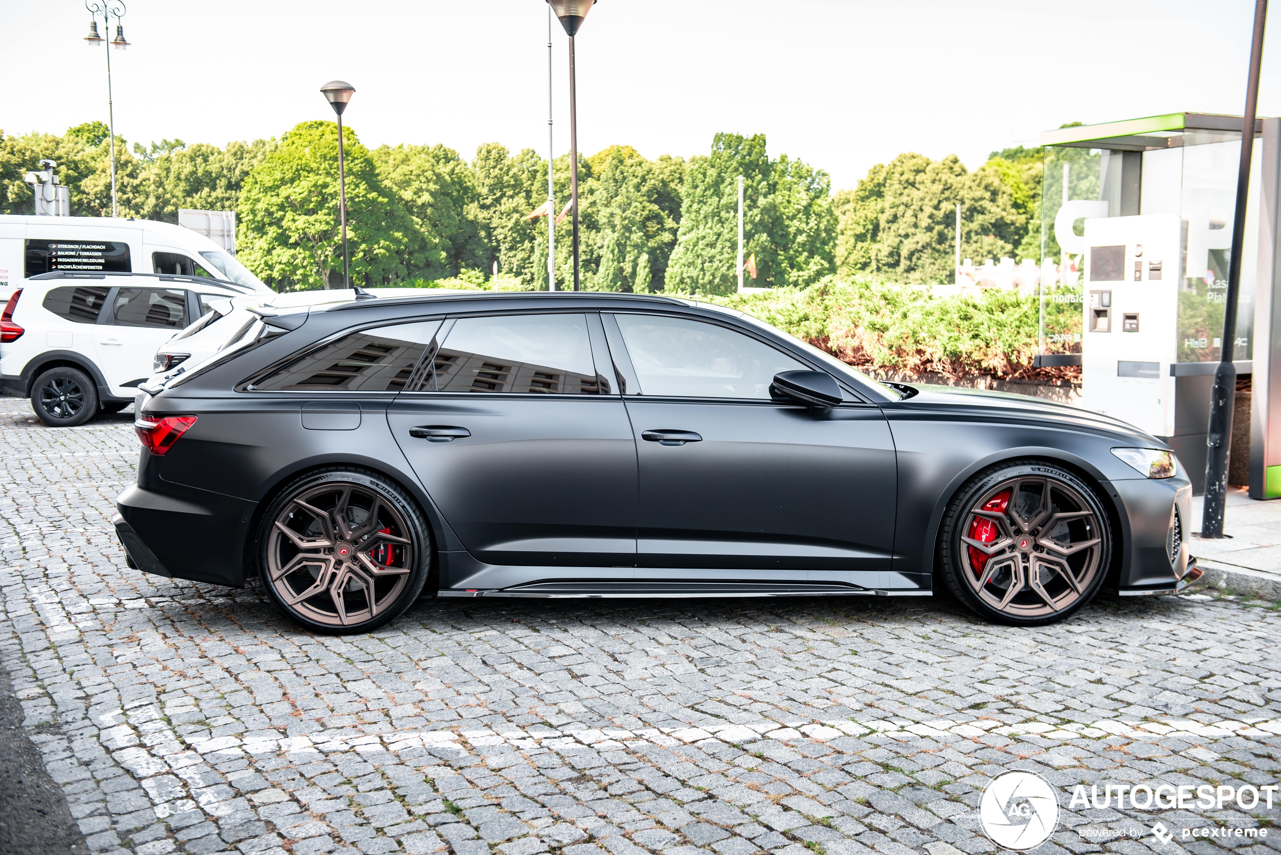 Audi RS6 Avant C8 Urban