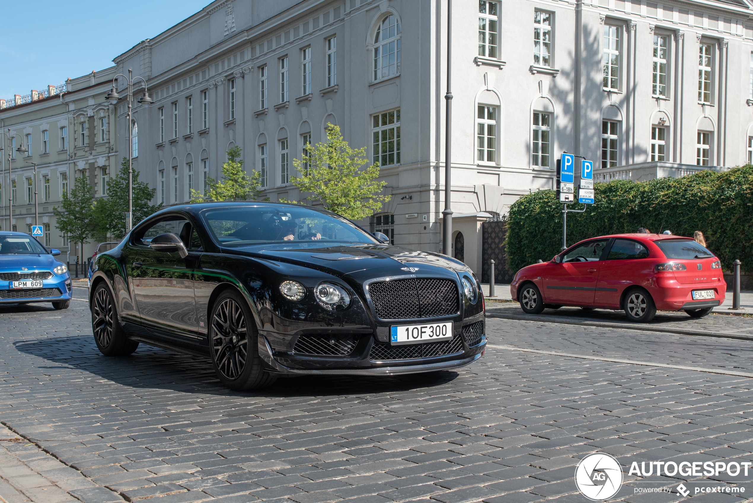 Bentley Continental GT3-R