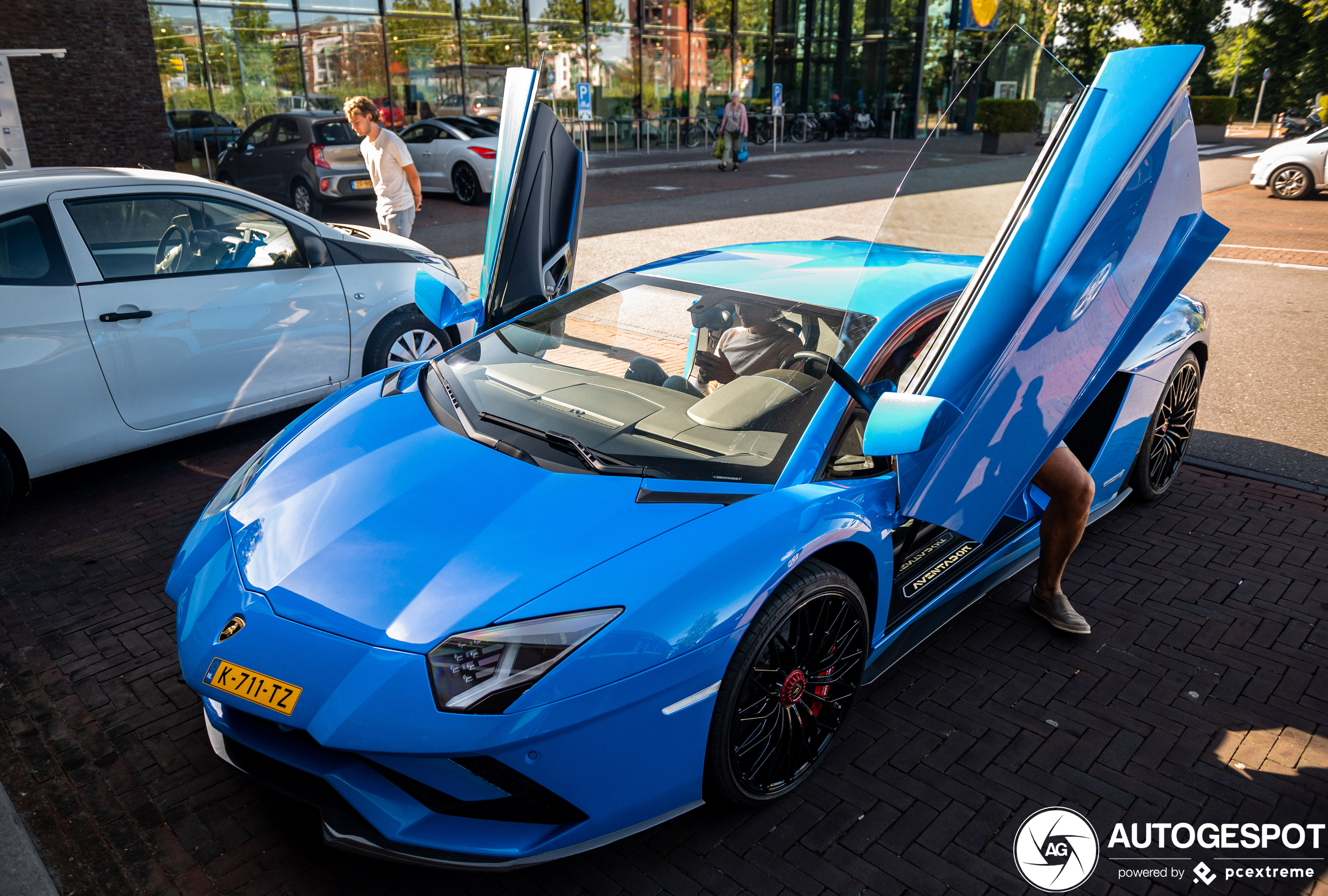 Lamborghini Aventador S LP740-4