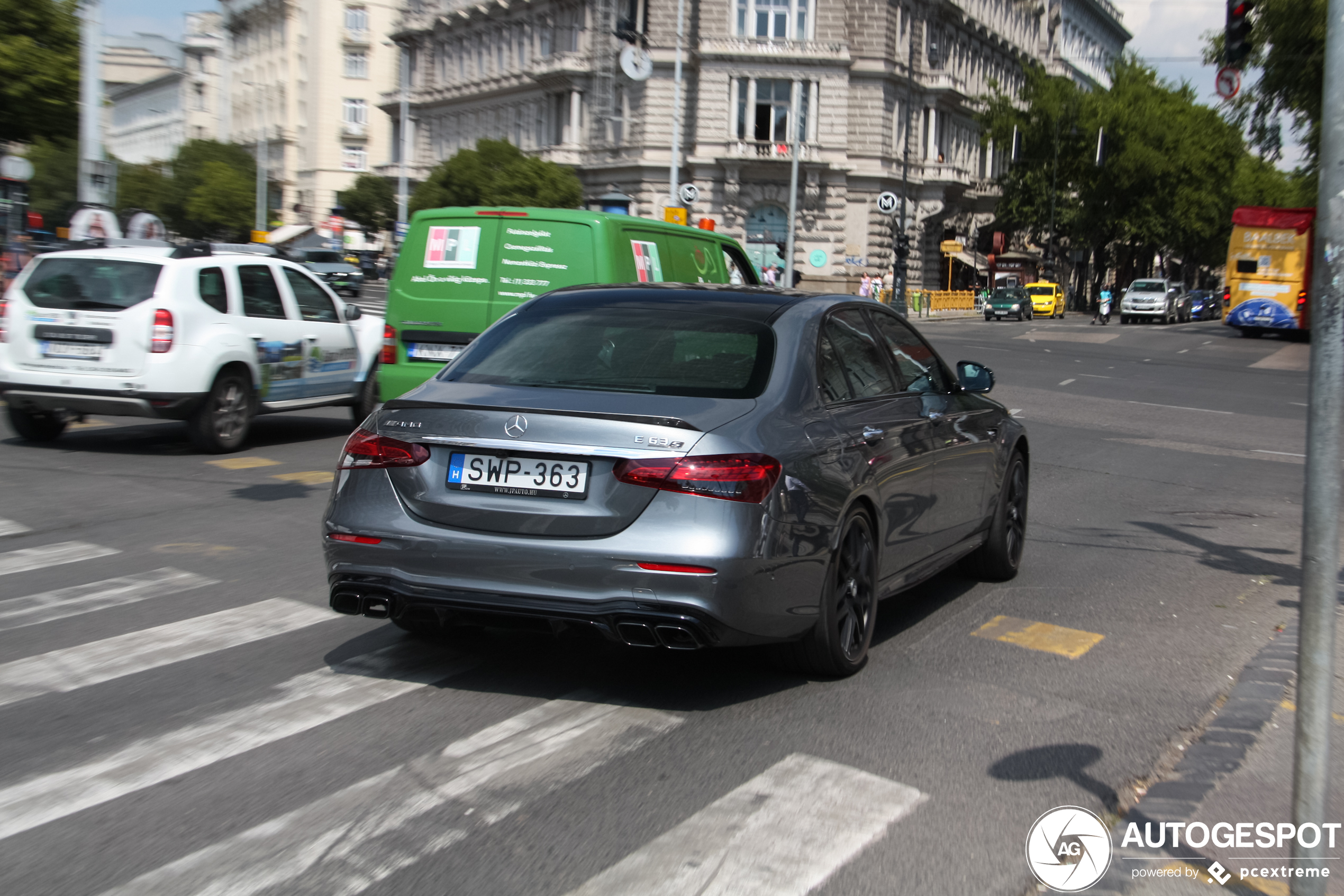 Mercedes-AMG E 63 S W213 2021