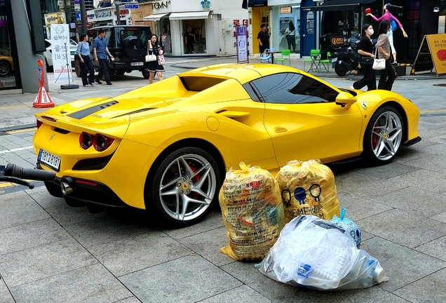 Ferrari F8 Spider