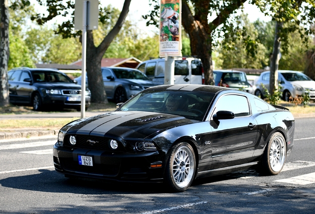 Ford Mustang GT 2013