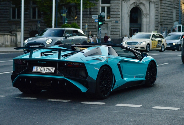 Lamborghini Aventador LP750-4 SuperVeloce Roadster