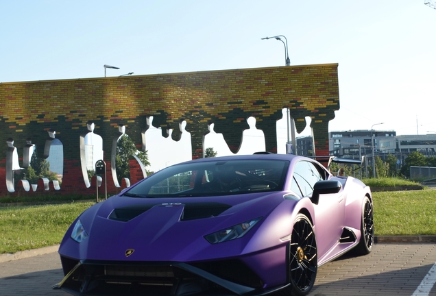 Lamborghini Huracán LP640-2 STO