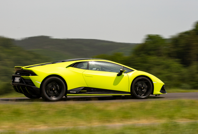 Lamborghini Huracán LP640-4 EVO