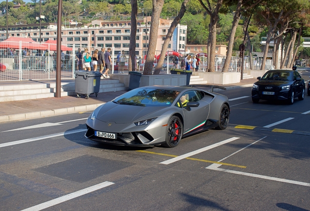 Lamborghini Huracán LP640-4 Performante