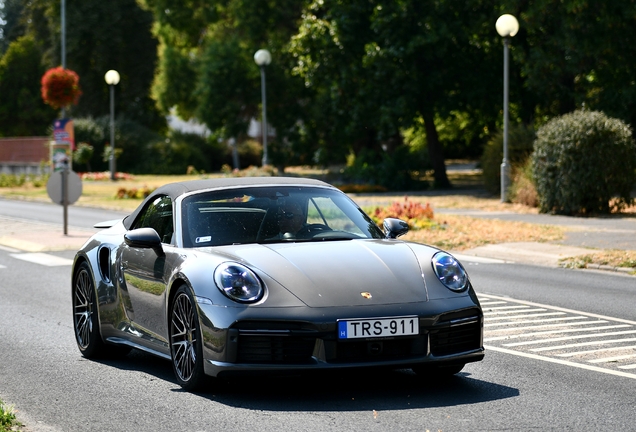 Porsche 992 Turbo Cabriolet