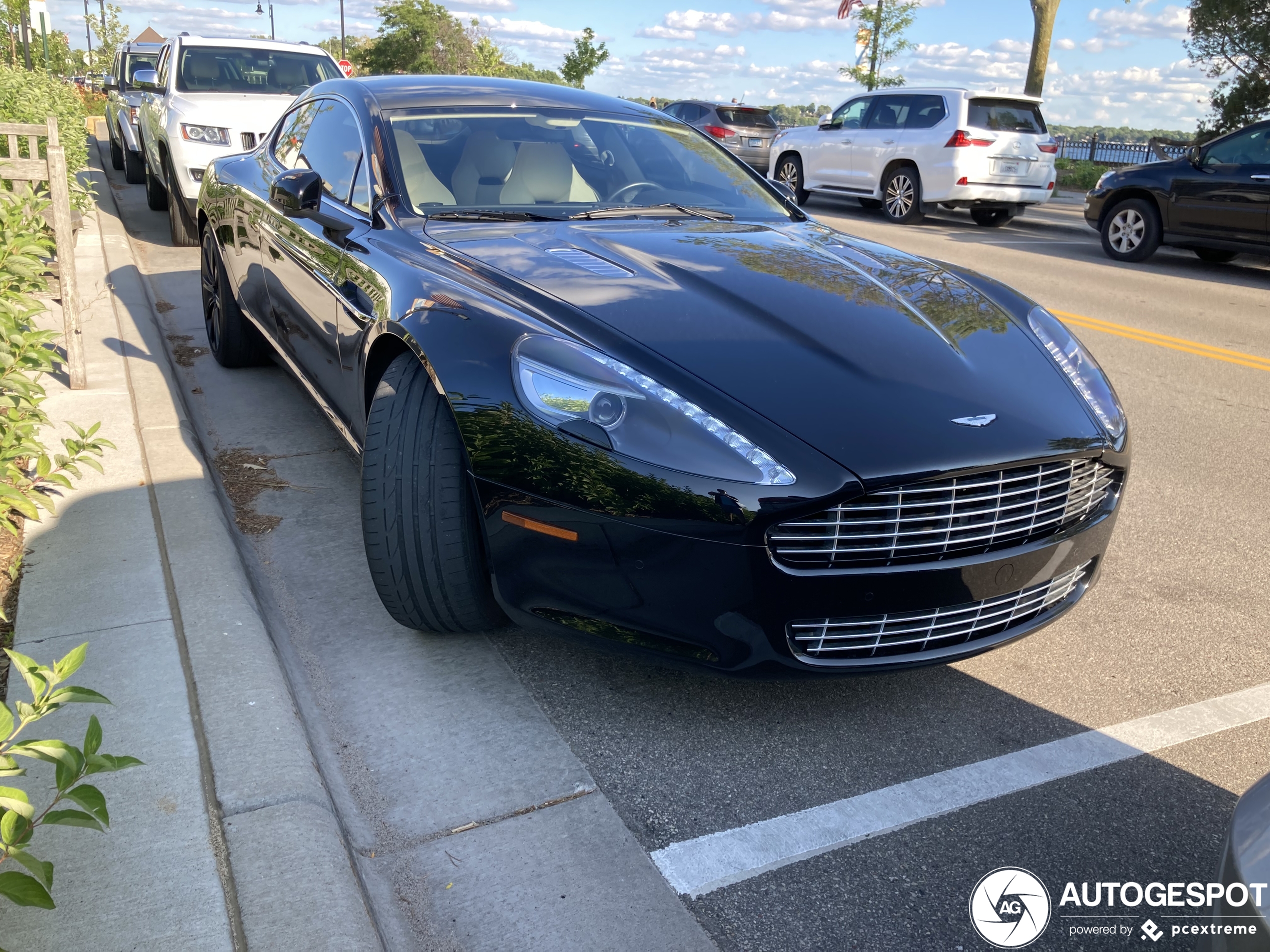 Aston Martin Rapide