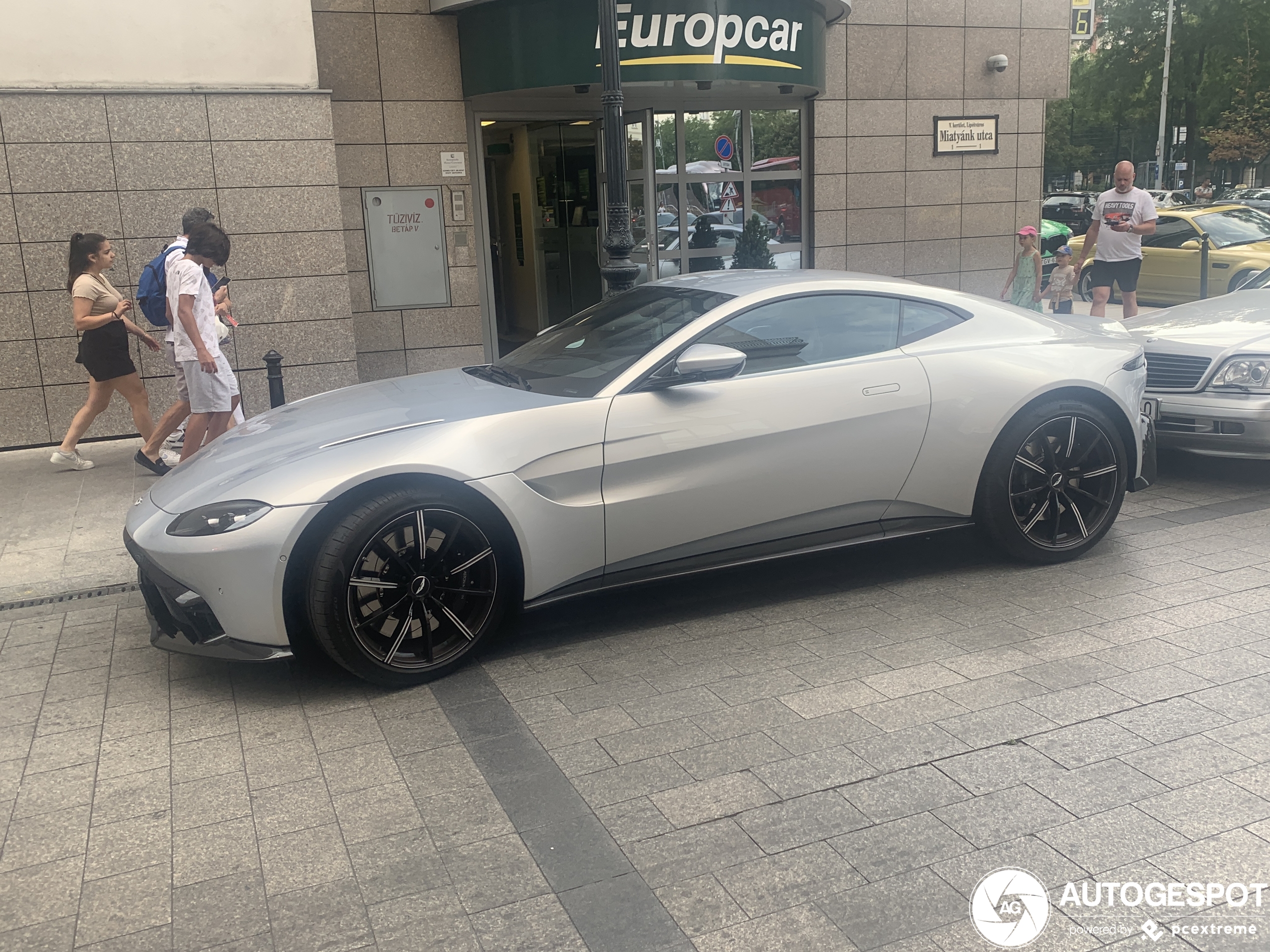 Aston Martin V8 Vantage 2018