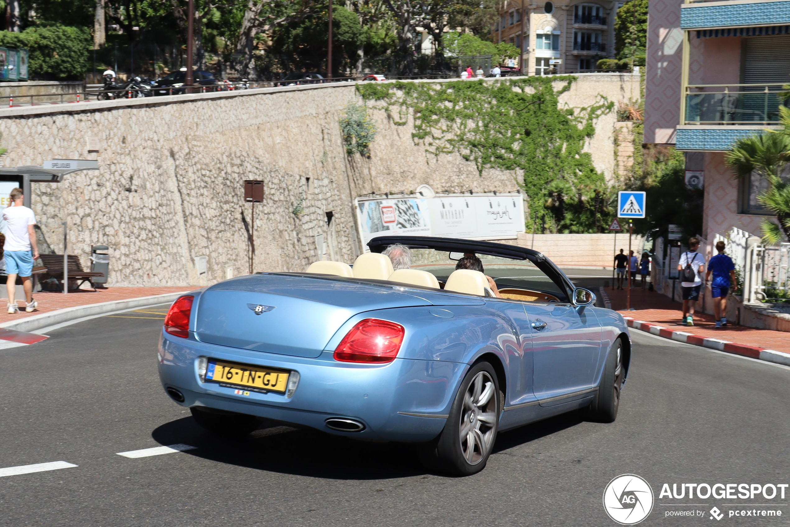 Bentley Continental GTC