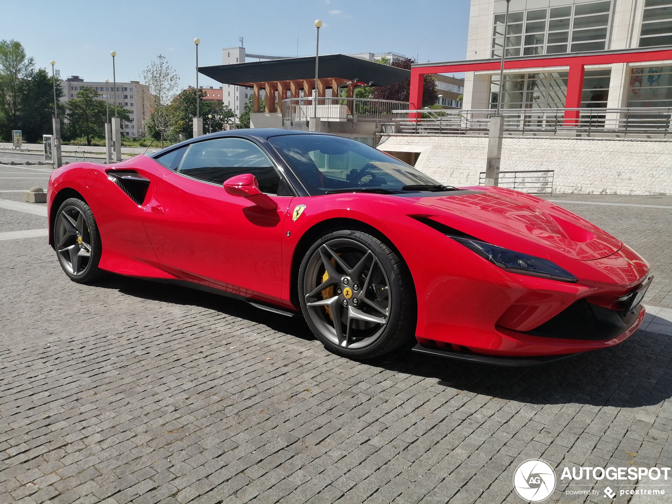 Ferrari F8 Tributo